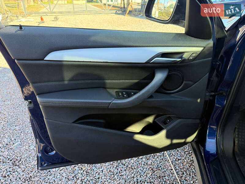 Внедорожник / Кроссовер BMW X1 2015 в Стрые