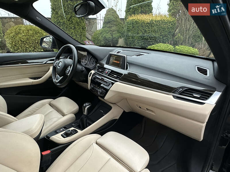 Внедорожник / Кроссовер BMW X1 2017 в Сарнах фото 39 Внедорожник / Кроссовер BMW X1 2017 в Сарнах