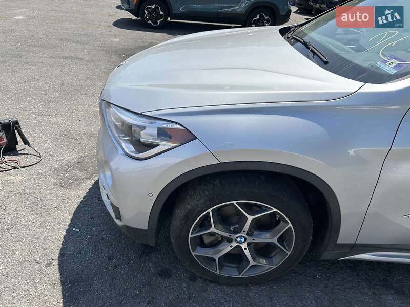 Внедорожник / Кроссовер BMW X1 2017 в Киеве