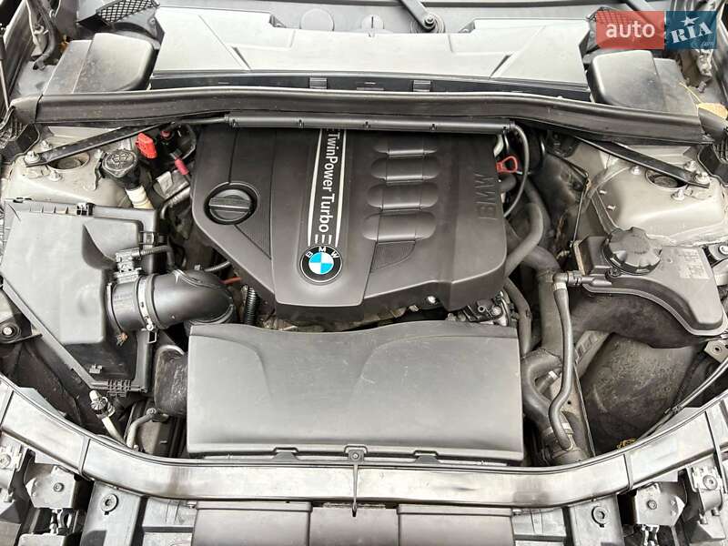 Внедорожник / Кроссовер BMW X1 2013 в Киеве