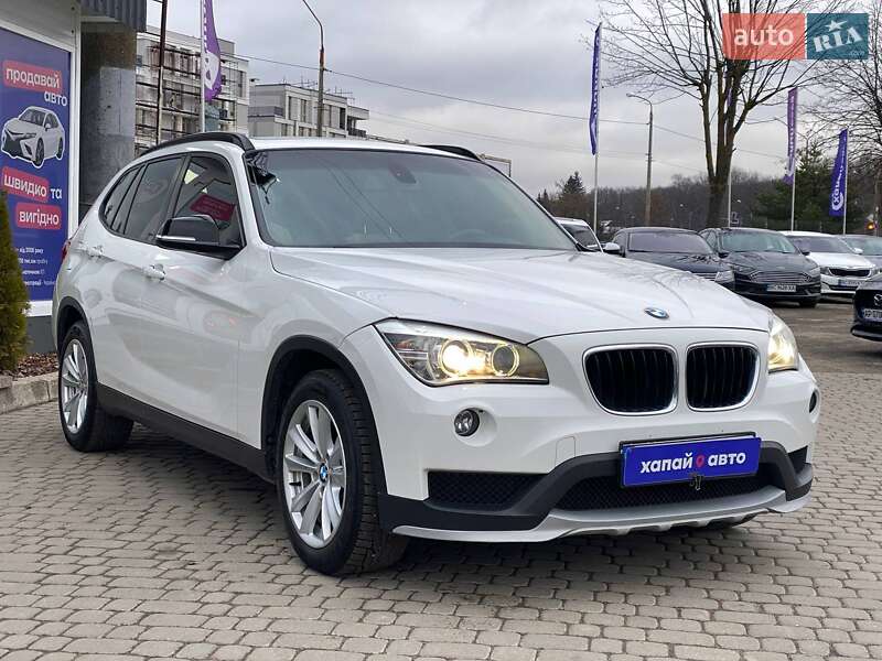 Внедорожник / Кроссовер BMW X1 2015 в Львове
