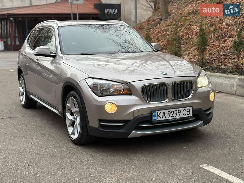 Внедорожник / Кроссовер BMW X1 2013 в Киеве