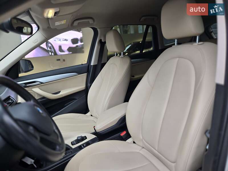 Позашляховик / Кросовер BMW X1 2017 в Одесі