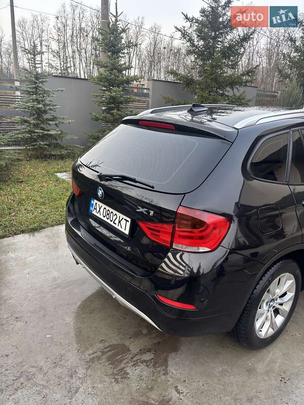 Внедорожник / Кроссовер BMW X1 2014 в Харькове
