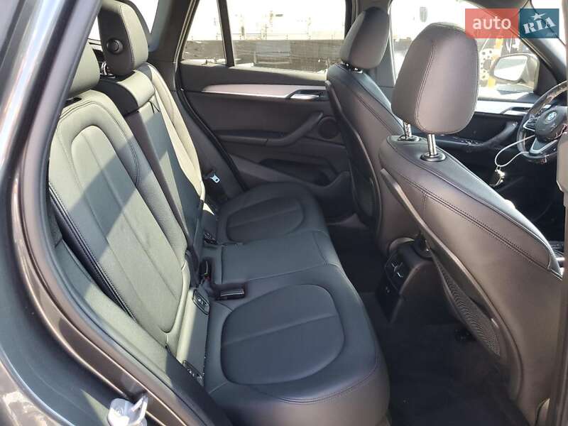 Внедорожник / Кроссовер BMW X1 2019 в Львове