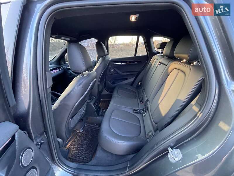 Внедорожник / Кроссовер BMW X1 2016 в Богородчанах