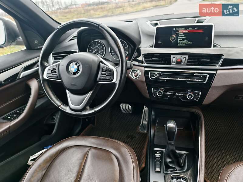 Внедорожник / Кроссовер BMW X1 2016 в Виннице
