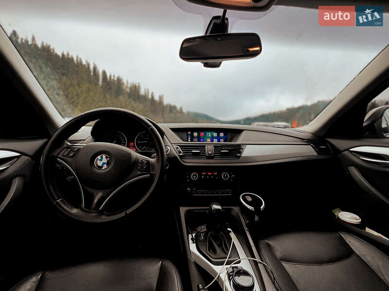 Внедорожник / Кроссовер BMW X1 2010 в Ровно