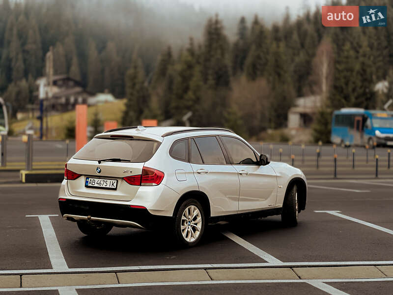 Внедорожник / Кроссовер BMW X1 2010 в Ровно