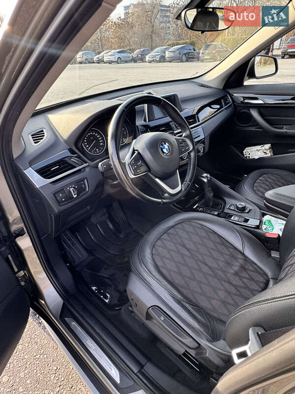 Внедорожник / Кроссовер BMW X1 2016 в Киеве фото 12 Внедорожник / Кроссовер BMW X1 2016 в Киеве