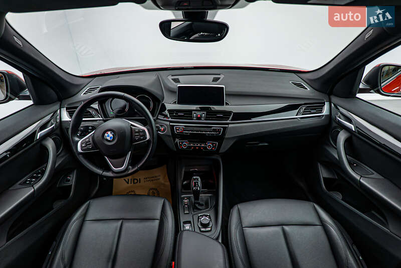 Внедорожник / Кроссовер BMW X1 2022 в Киеве