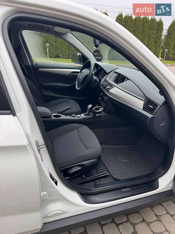 Внедорожник / Кроссовер BMW X1 2013 в Дунаевцах фото 11 Внедорожник / Кроссовер BMW X1 2013 в Дунаевцах