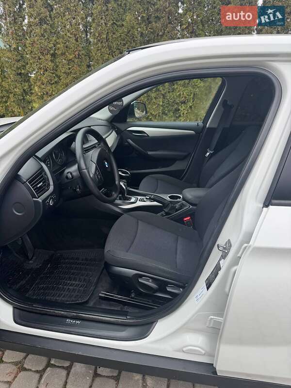 Внедорожник / Кроссовер BMW X1 2013 в Дунаевцах фото 17 Внедорожник / Кроссовер BMW X1 2013 в Дунаевцах