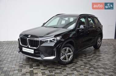Внедорожник / Кроссовер BMW X1 2024 в Киеве