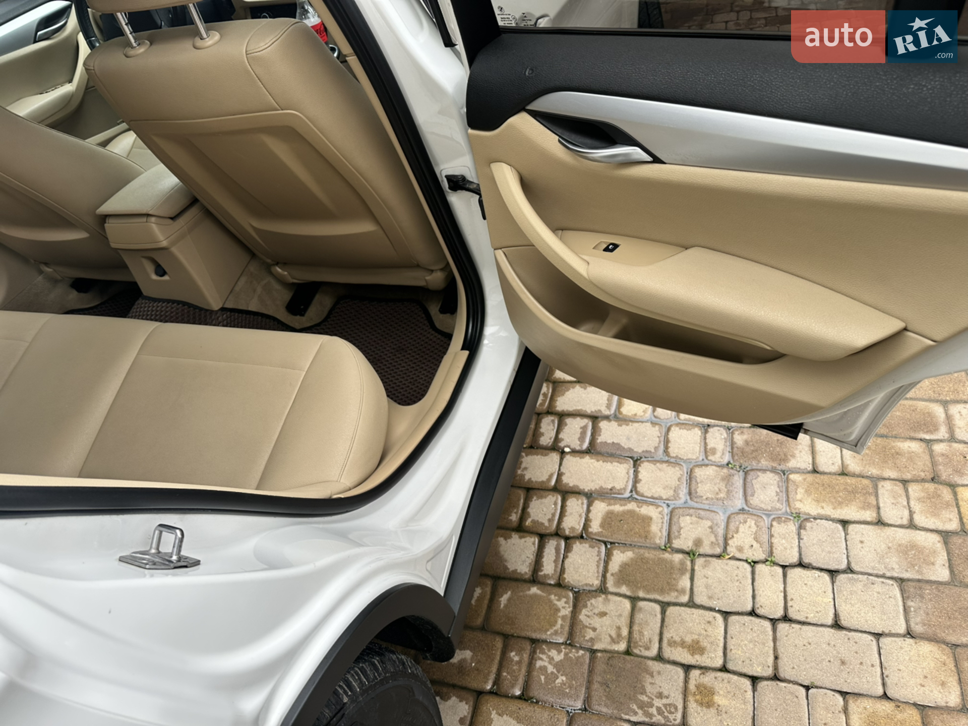 2015 BMW X1 - мініатюра 12