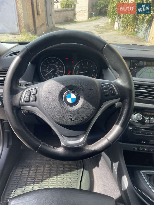 Позашляховик / Кросовер BMW X1 2012 в Кривому Розі