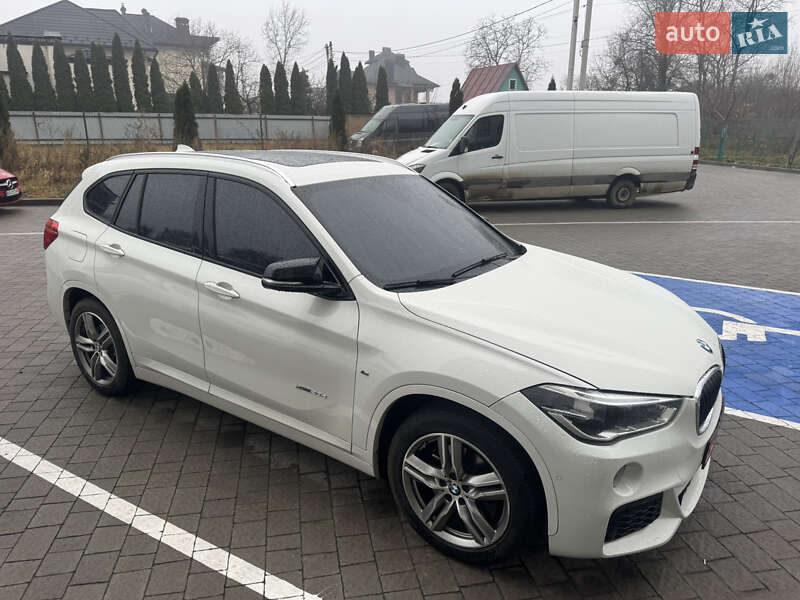 Позашляховик / Кросовер BMW X1 2016 в Львові фото 11 Позашляховик / Кросовер BMW X1 2016 в Львові
