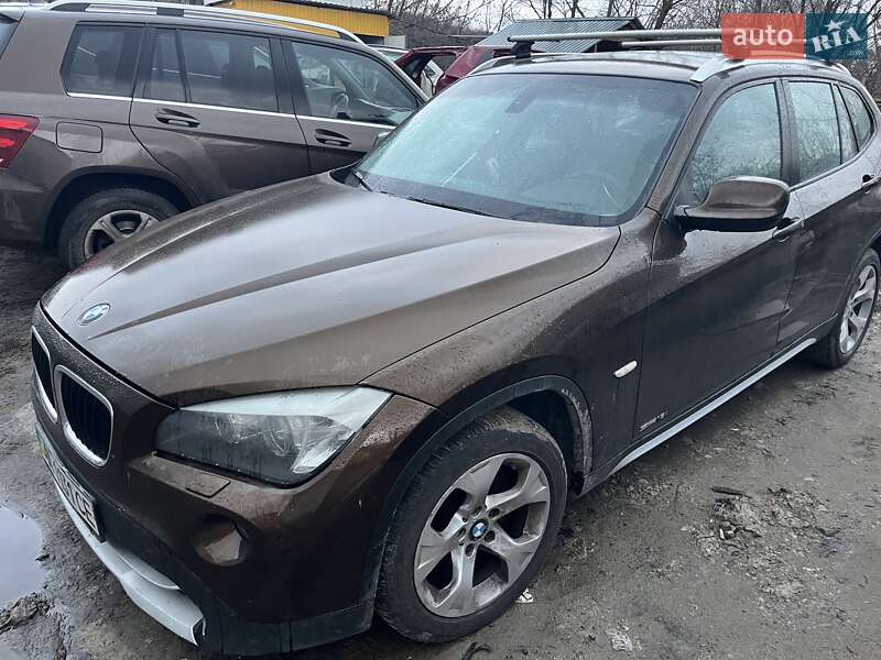 Позашляховик / Кросовер BMW X1 2011 в Києві