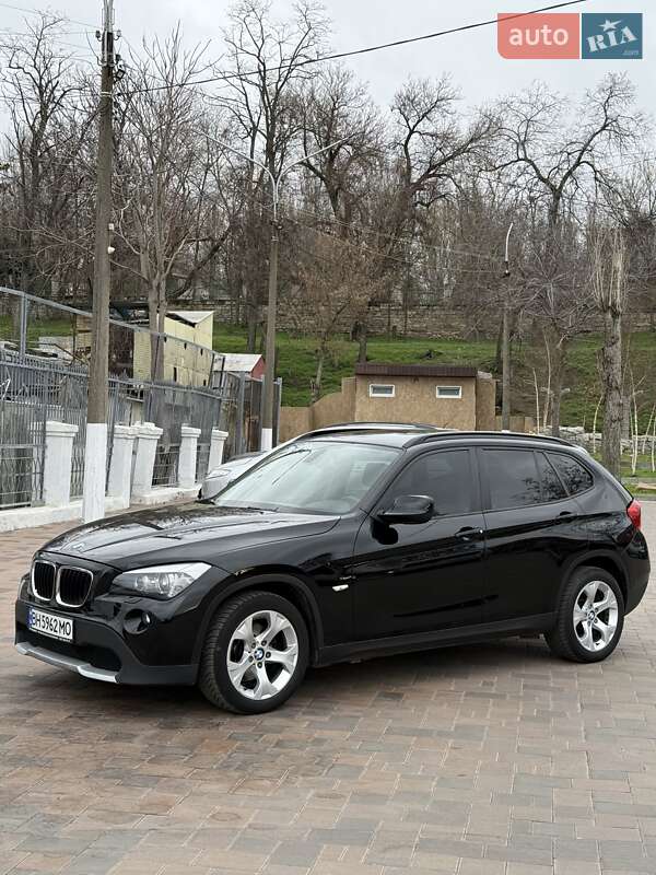 Внедорожник / Кроссовер BMW X1 2012 в Николаеве фото 3 Внедорожник / Кроссовер BMW X1 2012 в Николаеве