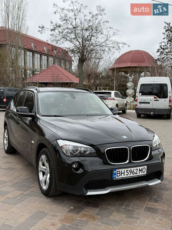 Внедорожник / Кроссовер BMW X1 2012 в Николаеве фото 14 Внедорожник / Кроссовер BMW X1 2012 в Николаеве