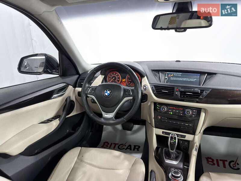 Внедорожник / Кроссовер BMW X1 2013 в Одессе