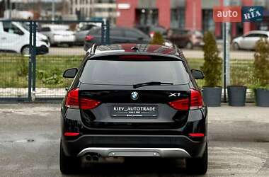 Позашляховик / Кросовер BMW X1 2015 в Києві