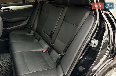 Позашляховик / Кросовер BMW X1 2015 в Києві