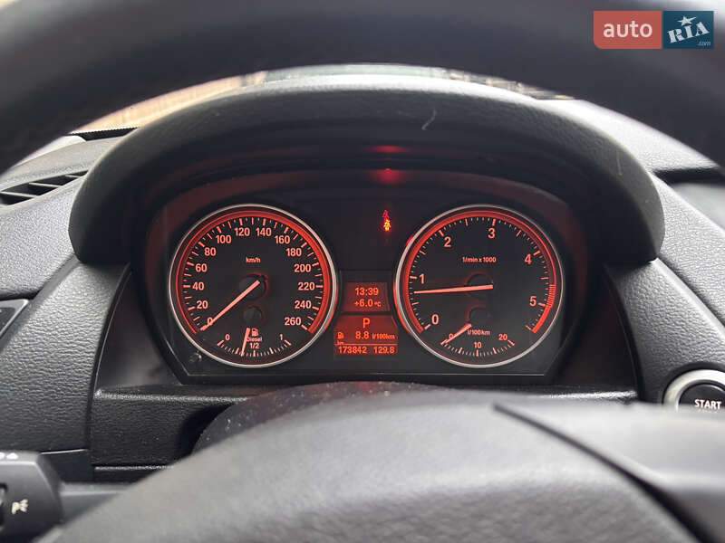 Внедорожник / Кроссовер BMW X1 2013 в Ивано-Франковске