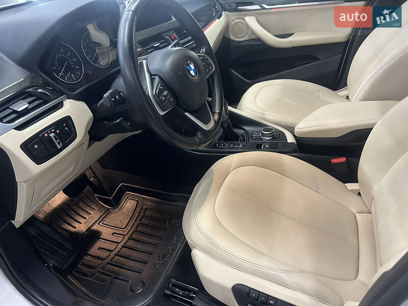 Внедорожник / Кроссовер BMW X1 2018 в Овруче фото 20 Внедорожник / Кроссовер BMW X1 2018 в Овруче