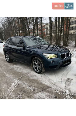 Позашляховик / Кросовер BMW X1 2012 в Києві