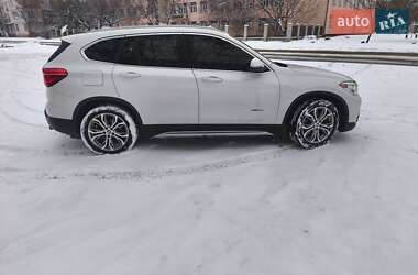 Позашляховик / Кросовер BMW X1 2017 в Дніпрі