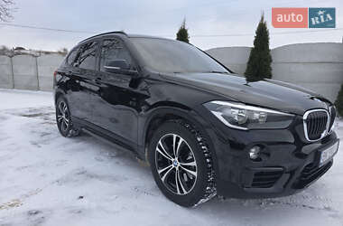 Внедорожник / Кроссовер BMW X1 2015 в Ровно