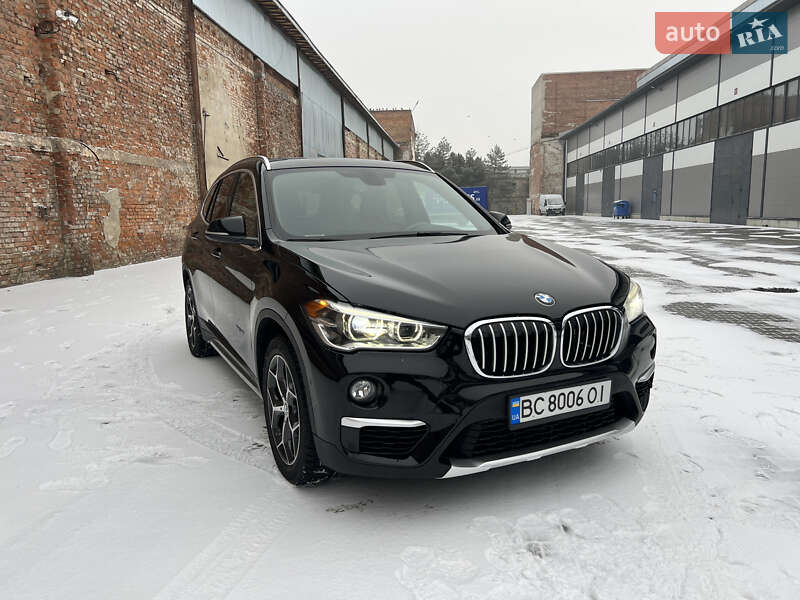 Внедорожник / Кроссовер BMW X1 2015 в Львове
