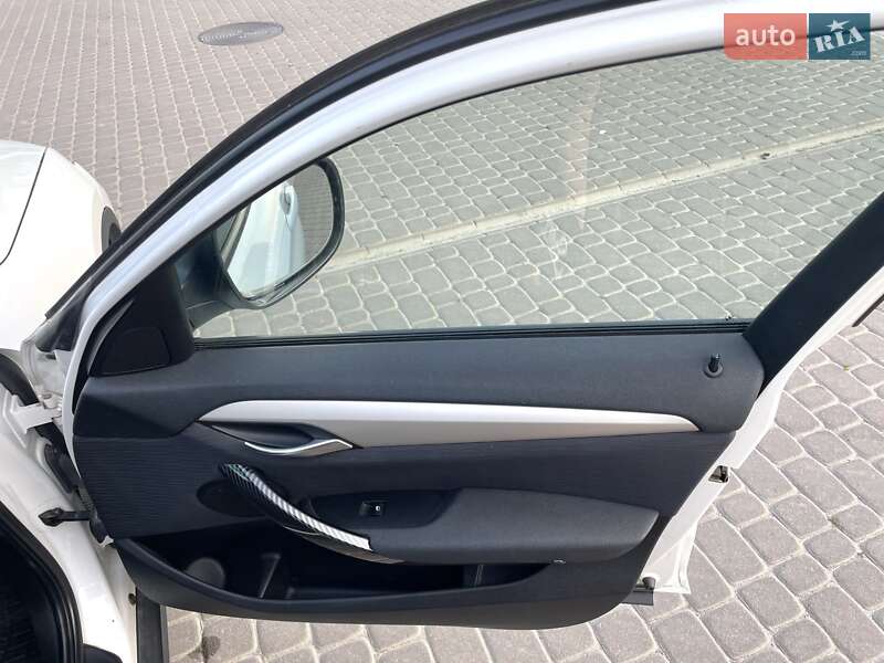 Позашляховик / Кросовер BMW X1 2011 в Березному фото 8 Позашляховик / Кросовер BMW X1 2011 в Березному