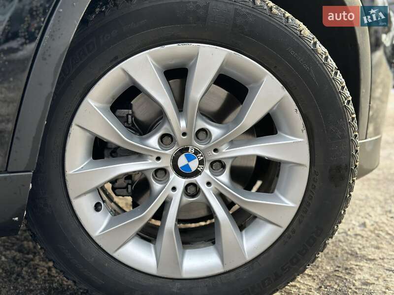 Позашляховик / Кросовер BMW X1 2011 в Вінниці