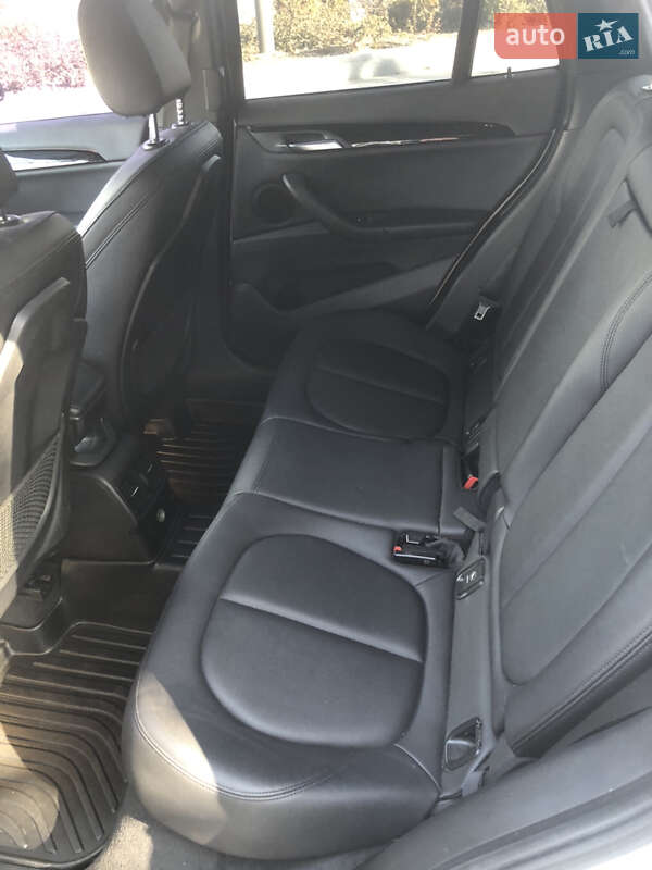 Внедорожник / Кроссовер BMW X1 2017 в Днепре фото 18 Внедорожник / Кроссовер BMW X1 2017 в Днепре