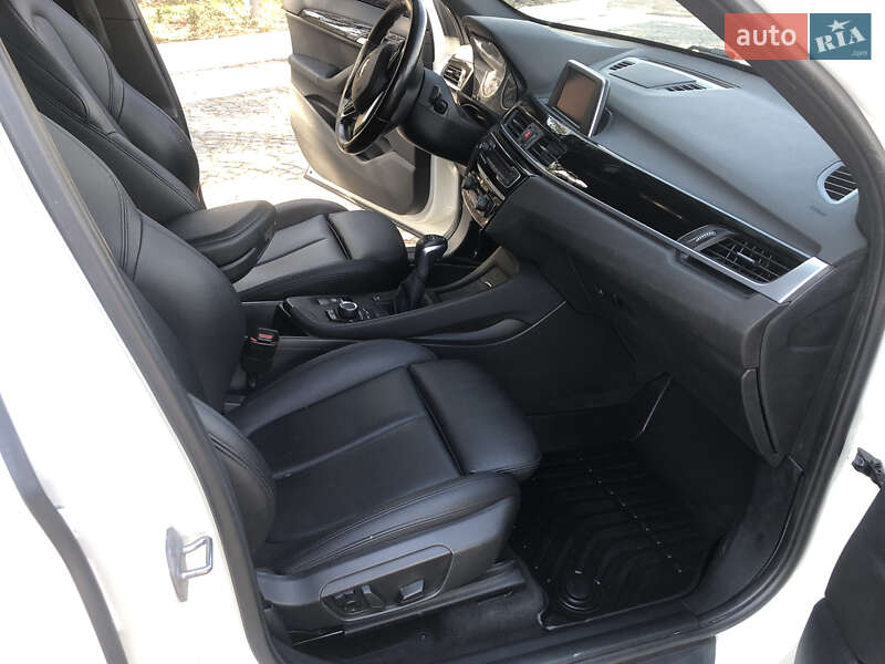 Внедорожник / Кроссовер BMW X1 2017 в Днепре фото 27 Внедорожник / Кроссовер BMW X1 2017 в Днепре