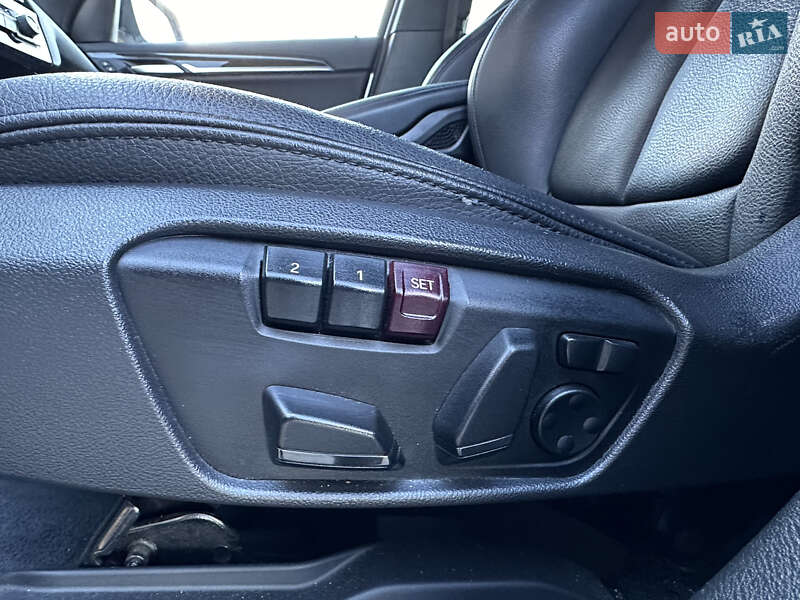 Внедорожник / Кроссовер BMW X1 2018 в Дрогобыче