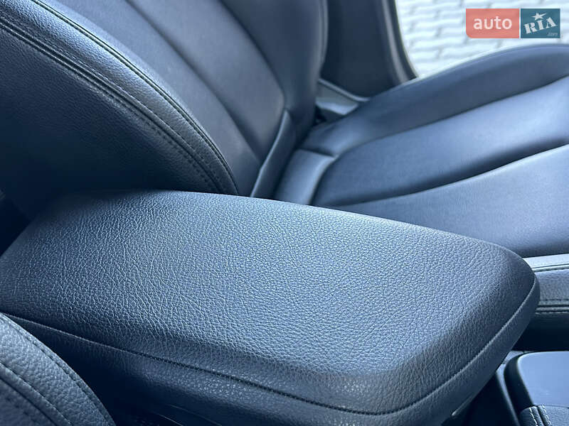 Внедорожник / Кроссовер BMW X1 2018 в Дрогобыче