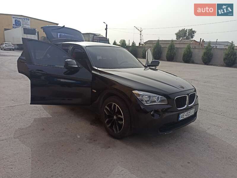 Внедорожник / Кроссовер BMW X1 2012 в Павлограде