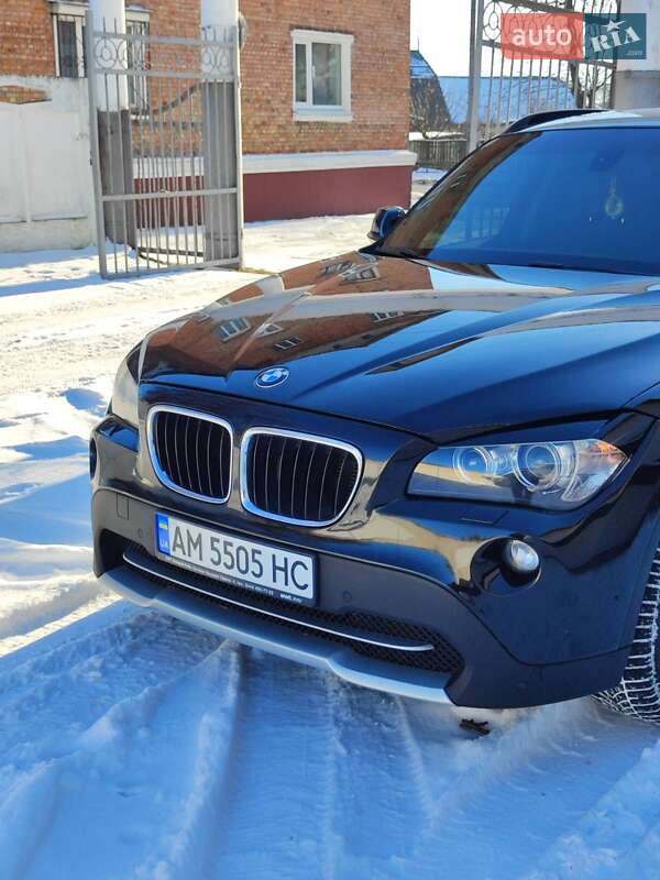 Внедорожник / Кроссовер BMW X1 2012 в Коростене фото 3 Внедорожник / Кроссовер BMW X1 2012 в Коростене