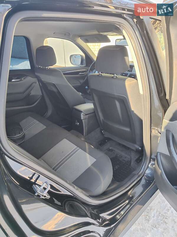 Внедорожник / Кроссовер BMW X1 2012 в Коростене фото 20 Внедорожник / Кроссовер BMW X1 2012 в Коростене