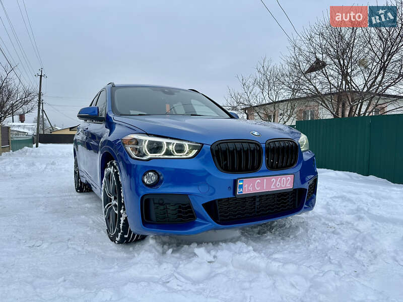 Позашляховик / Кросовер BMW X1 2016 в Звягелі