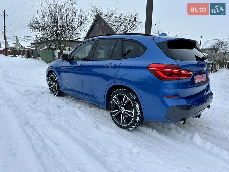 Позашляховик / Кросовер BMW X1 2016 в Звягелі