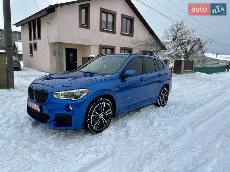 Позашляховик / Кросовер BMW X1 2016 в Звягелі
