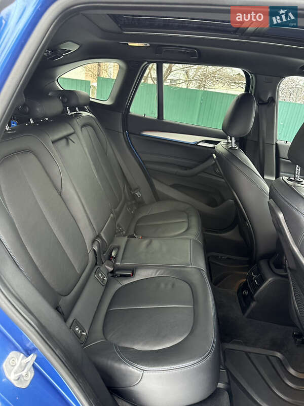 Позашляховик / Кросовер BMW X1 2016 в Звягелі