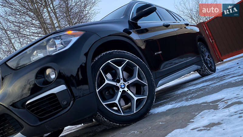 Внедорожник / Кроссовер BMW X1 2016 в Луцке