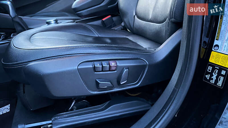 Внедорожник / Кроссовер BMW X1 2016 в Луцке