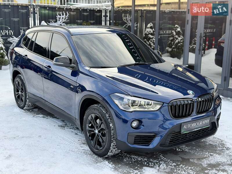 Внедорожник / Кроссовер BMW X1 2017 в Киеве