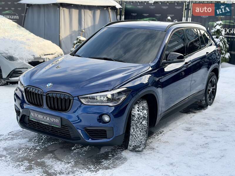 Внедорожник / Кроссовер BMW X1 2017 в Киеве